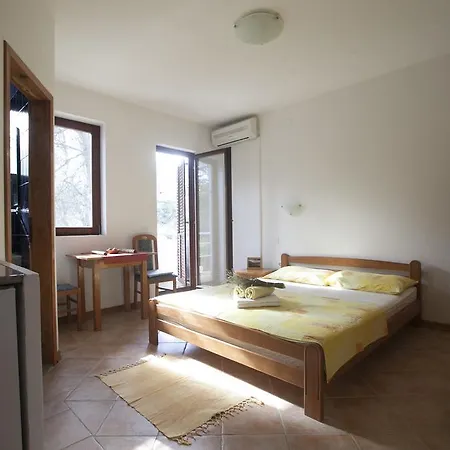 Apartmán Pinus Vrboska