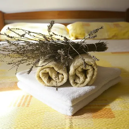 Pinus Apartmán Vrboska