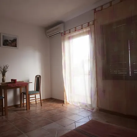 Apartmán Pinus *