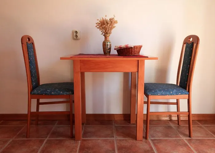 Apartment Pinus Vrboska